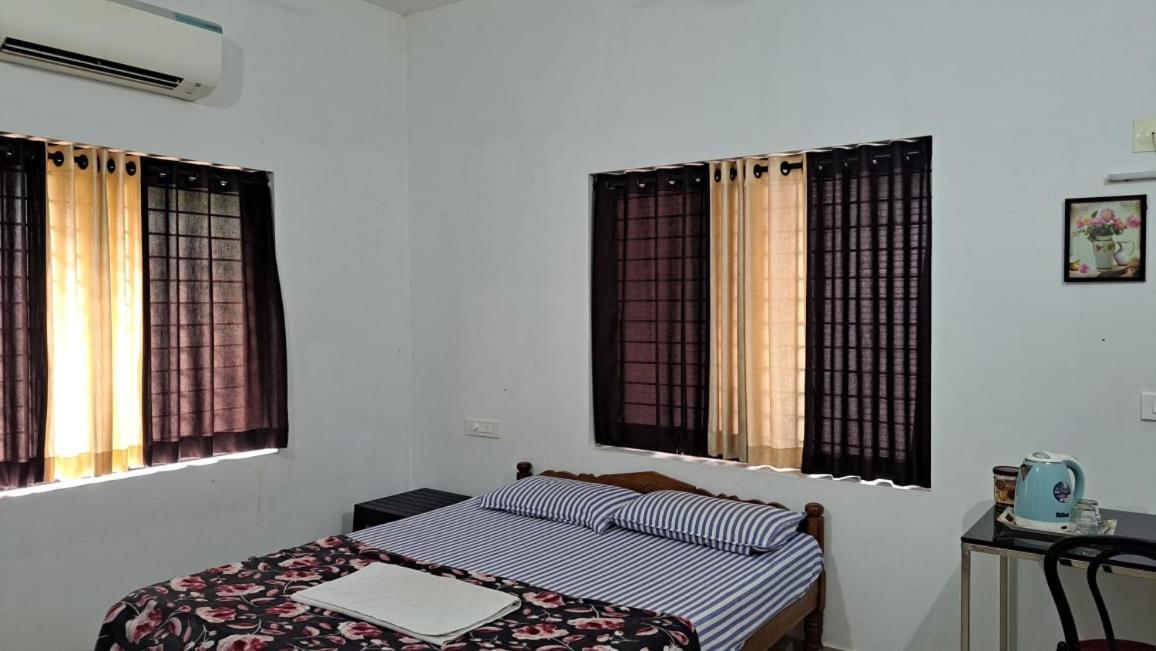 Pearl Inn Kottakkal Zewnętrze zdjęcie